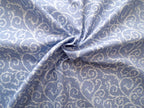 Popeline, Meterware, Baumwolle,  lavendelblau-weiß, Dornenhecke, Ranken, rosa Pünktchen, GOTS, bio, Bluse Hemd Futterstoff Webware Trachten Dirndl Patchworkstoff