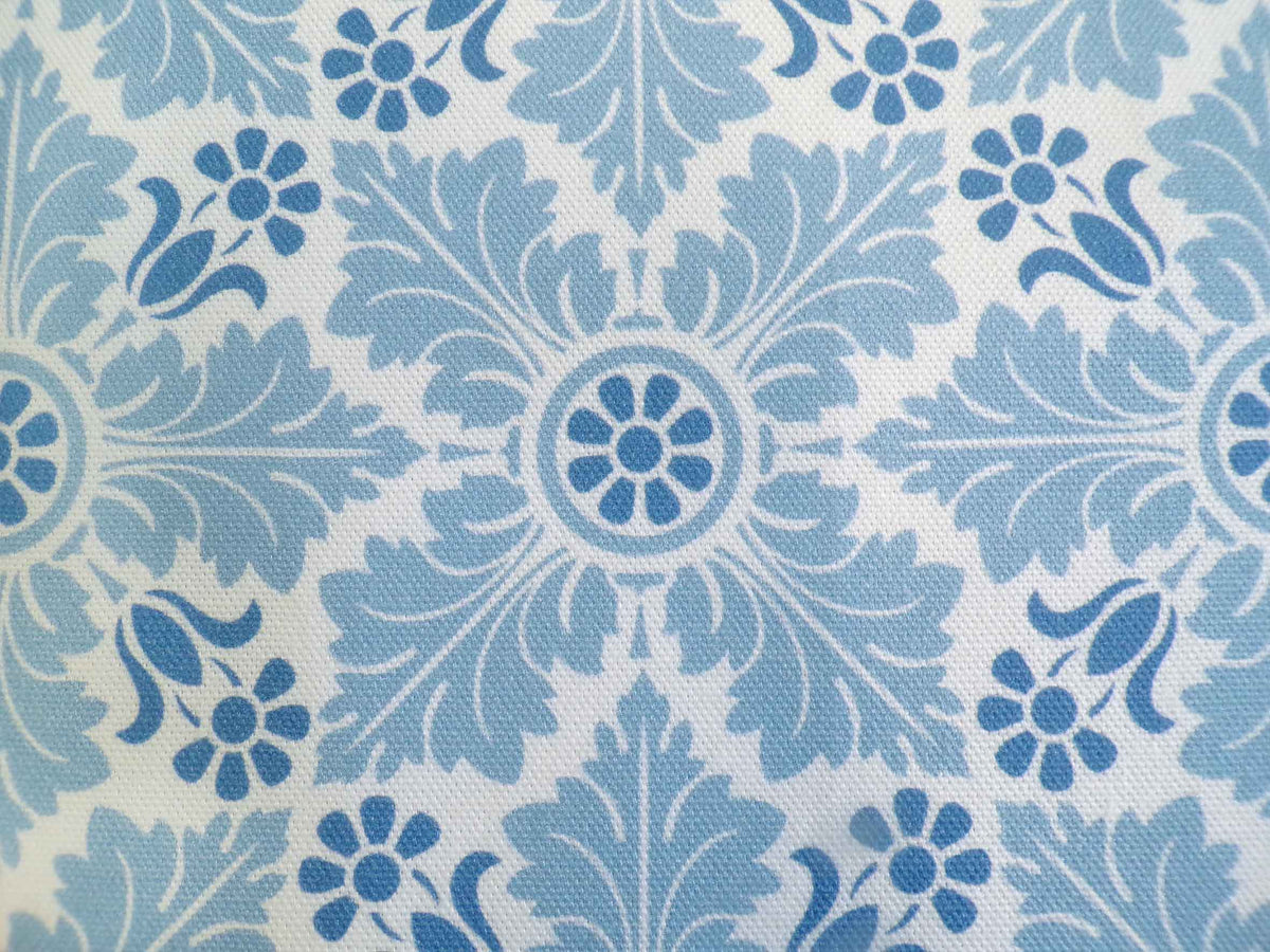 Halbpanama, Baumwolle, Meterware, Eiskristall, hellbau-weiß-blau, Muster, geometrisch, Pflanze, für Taschenprojekte, Kissen, Tischdecken, Hosen