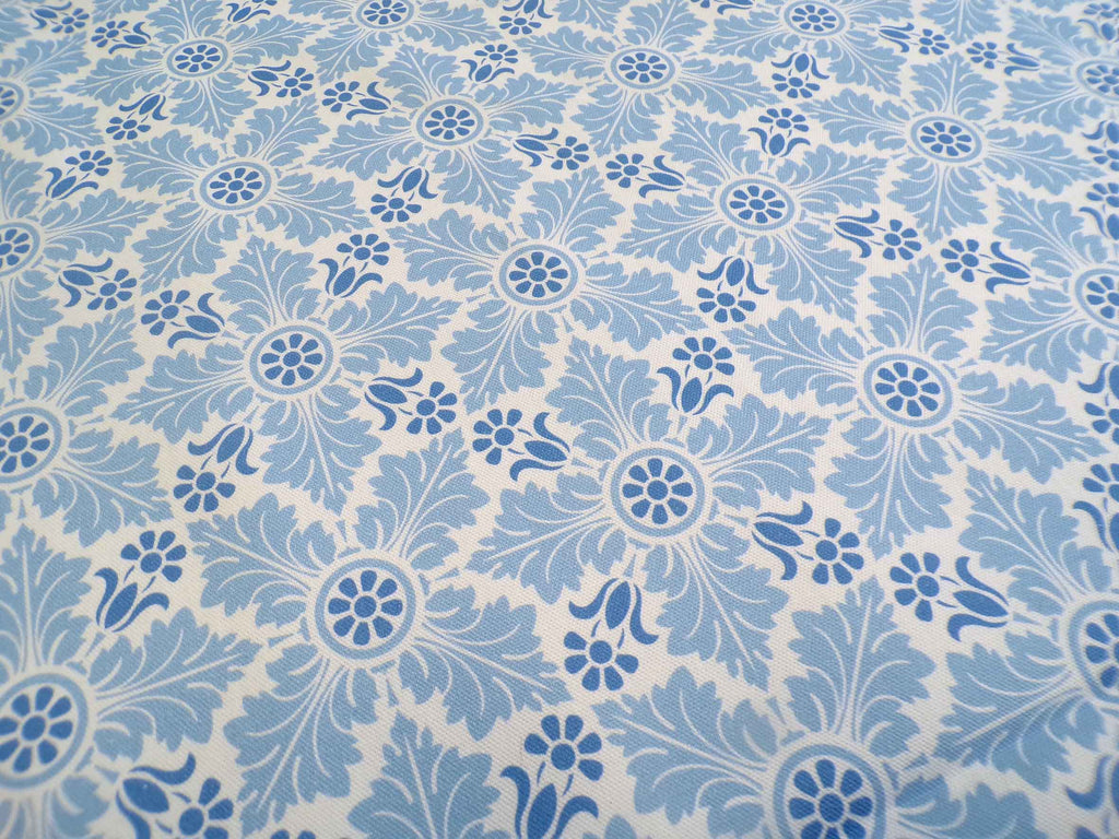 Halbpanama, Baumwolle, Meterware, Eiskristall, hellbau-weiß-blau, Muster, geometrisch, Pflanze, für Taschenprojekte, Kissen, Tischdecken, Hosen