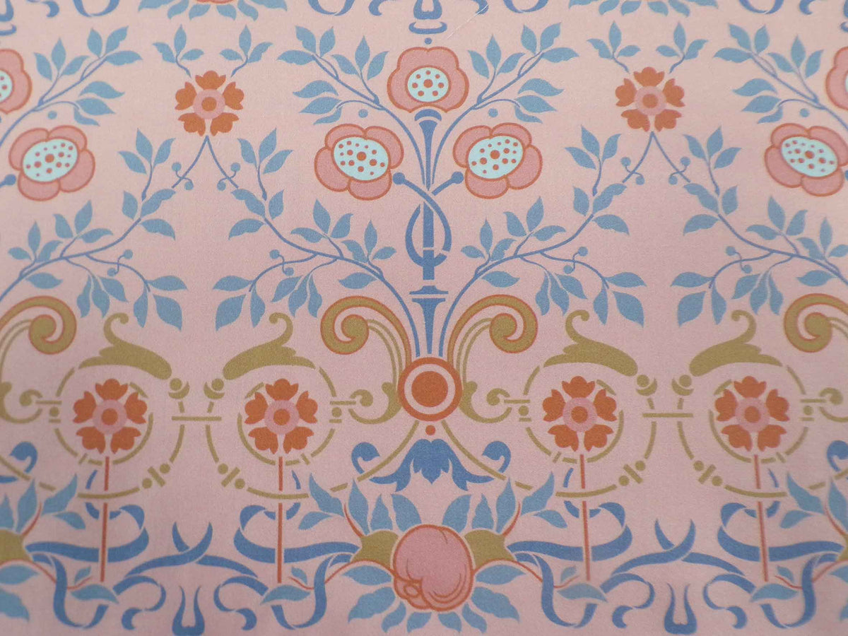 Makosatin, Meterware, Baumwollstoff, Motiv "Bauerngarten", Farbstellung "Hortensie" (Altrosa), Gründerzeitliches/viktorianisches Muster, Landhaus, Trachten, Dirndl Kissen