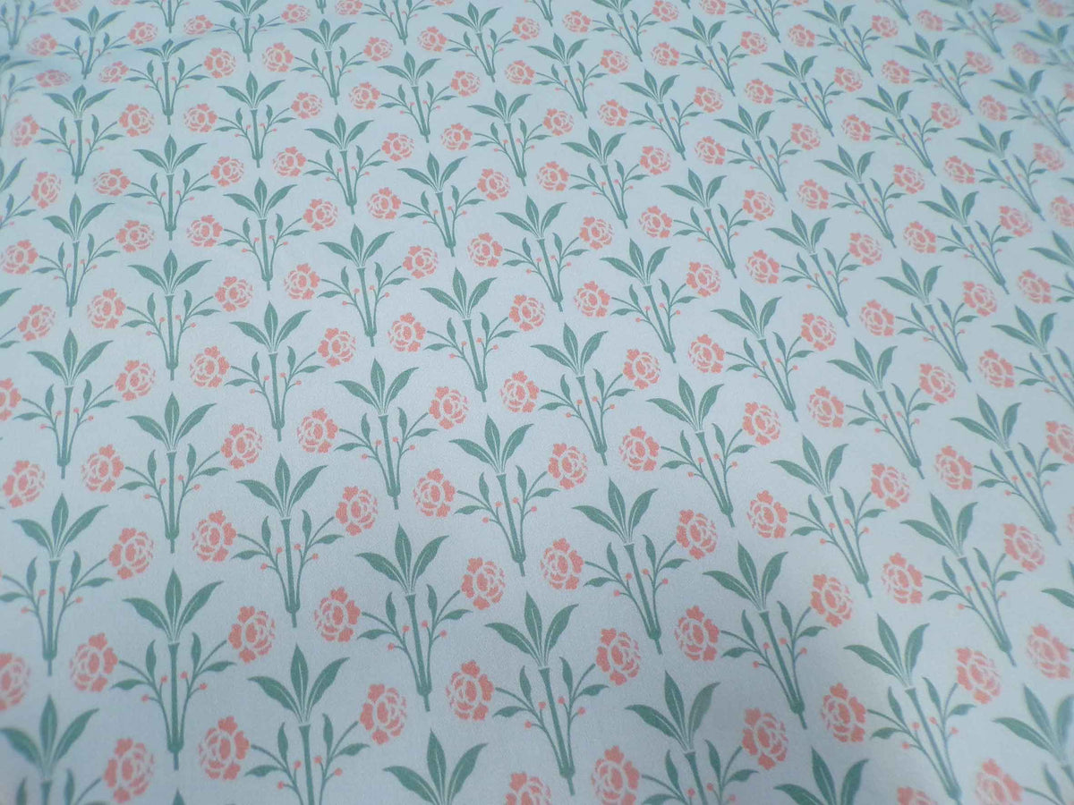Makosatin, Meterware, Baumwollstoff, Motiv "Erker", Farbstellung "Gartenteich" (Hellblau), Blumenmuster türkis/altrosa, Viktorianisch, gründerzeit, Trachten, Dirndl, Bettwäsche, Bluse