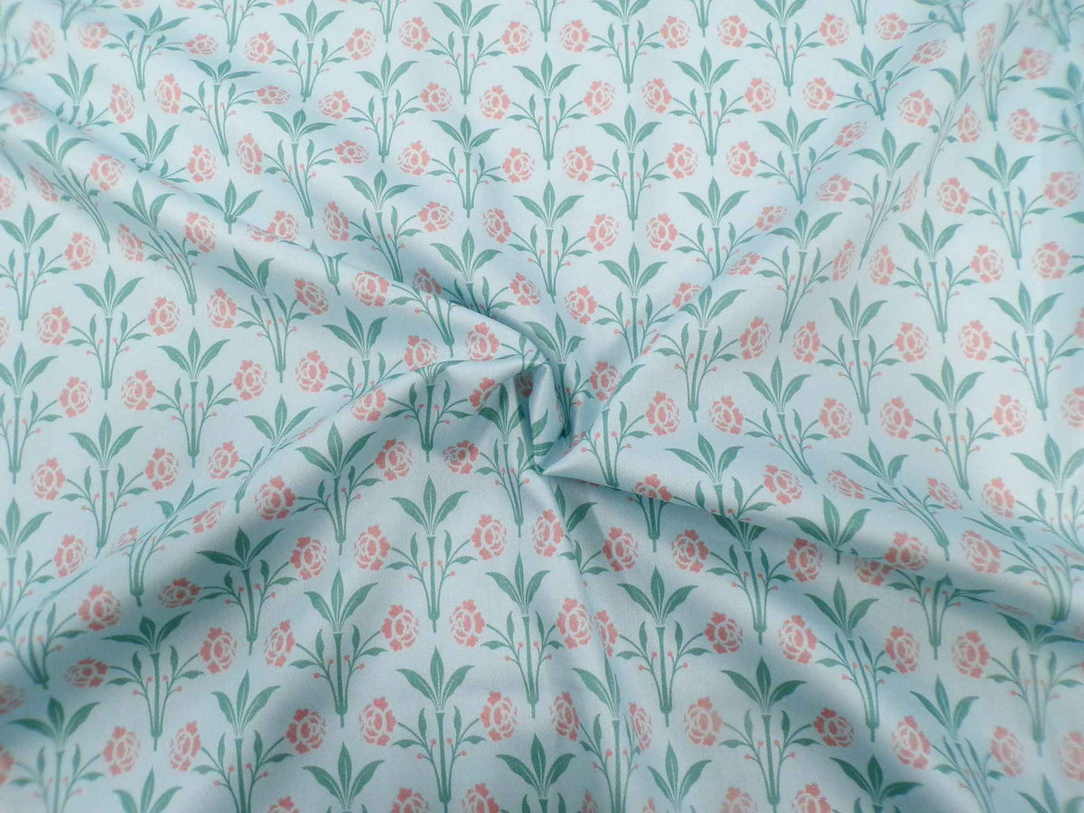 Makosatin, Meterware, Baumwollstoff, Motiv "Erker", Farbstellung "Gartenteich" (Hellblau), Blumenmuster türkis/altrosa, Viktorianisch, gründerzeit, Trachten, Dirndl, Bettwäsche, Bluse