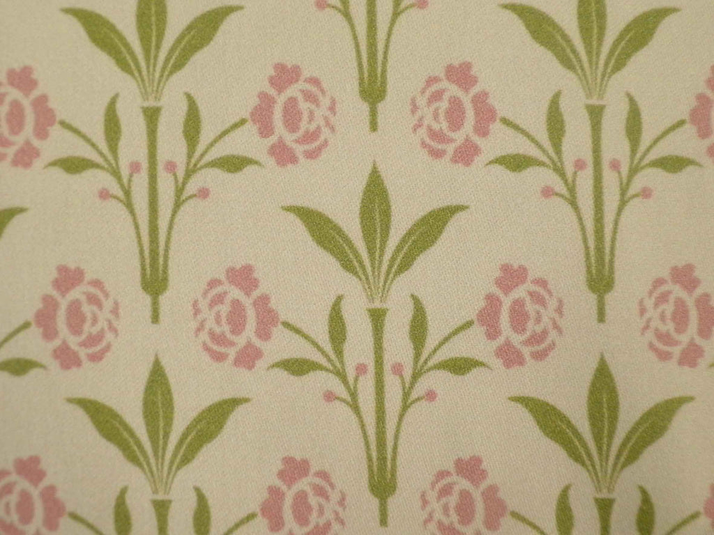Makosatin, Meterware, Baumwollstoff, Motiv "Erker", "Frühlingszauber" (vanillegelb), Blumenmuster grün/altrosa, Viktorianisch, Gründerzeit, glänzend Baumwollsatin, Trachten, Dirndl Bettwäsche