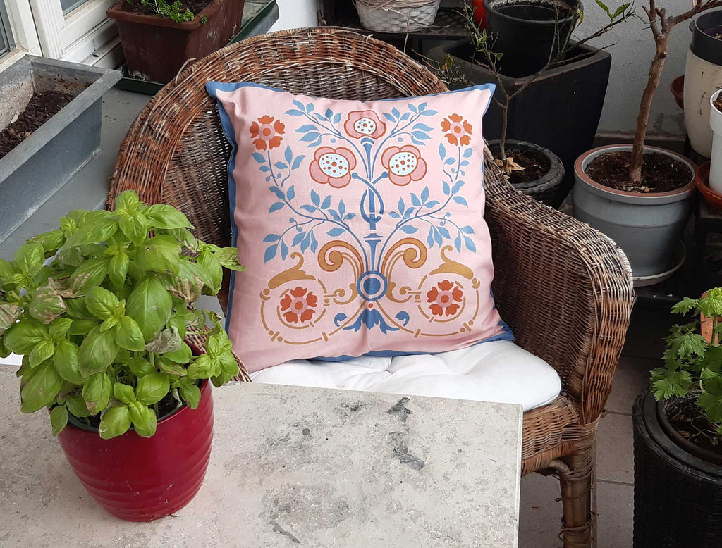 Cushion cover, 50 x 50cm, "Bauerngarten" design, Hydrangea colorway (Dusty Pink)