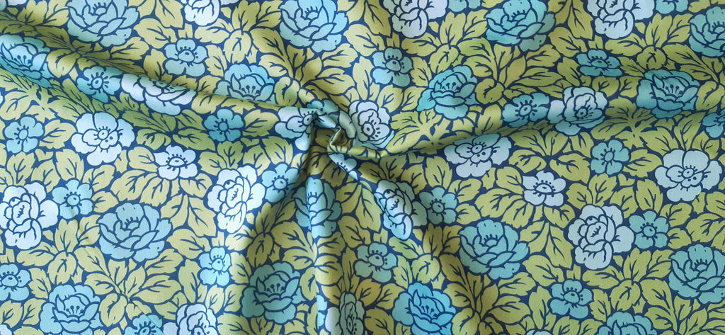 Mako-Satin, Meterware, Baumwolle,  Motiv "Rosen" zweifarbige wasserblaue Blüten, zwei Mustergrößen, türkis-grün-aqua-navy, Muster, Baumwollsatin, glänzend, Bettwäsche, Kleider, Blusen, Hemd