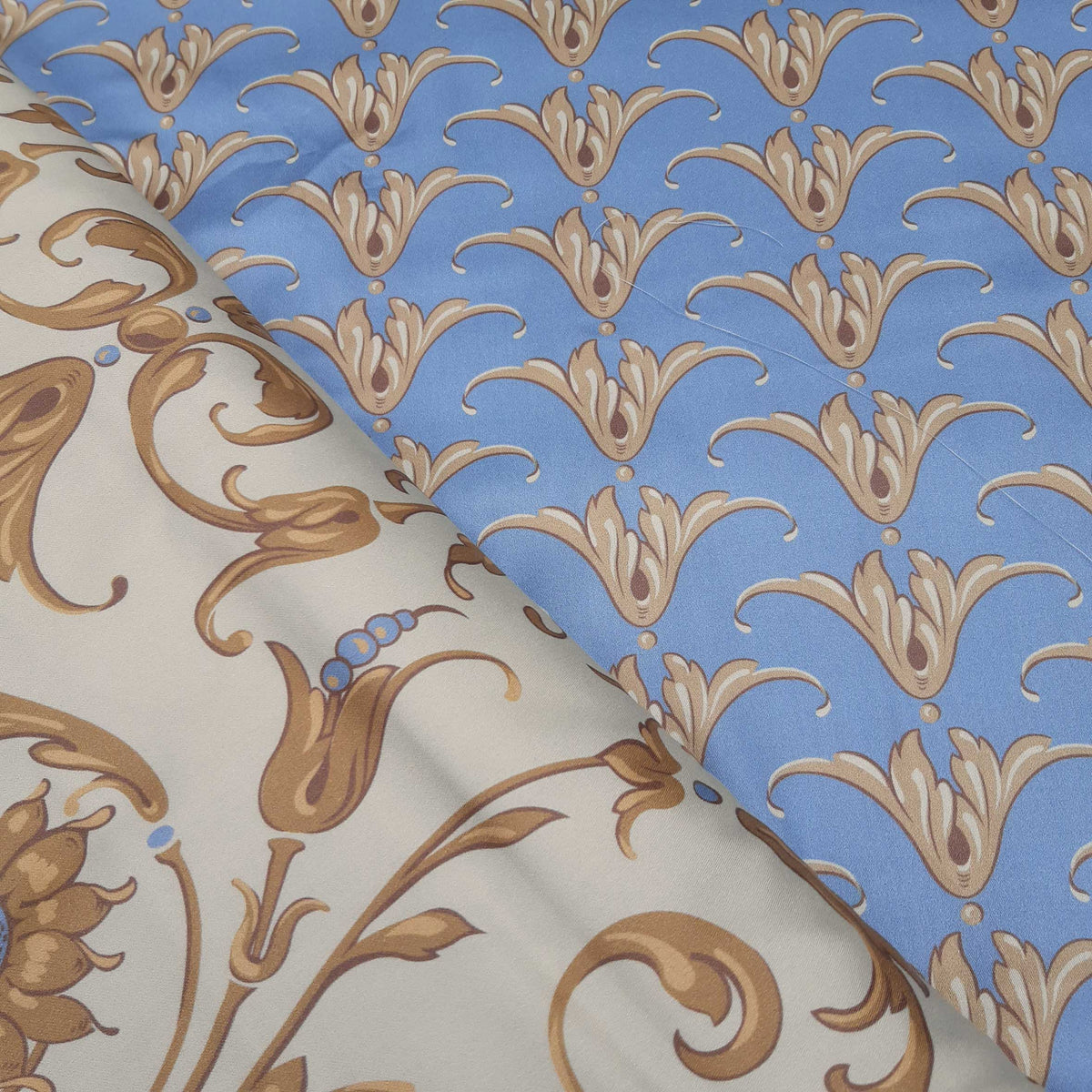 Mako-Satin, Meterware, Baumwolle,  Muster "Feldblume" in der Farbstellung "Heublume", Vanillegelb/Goldbraun, glänzender Baumwollsatin, Ranken, blau, creme, Bettwäsche, Kleider