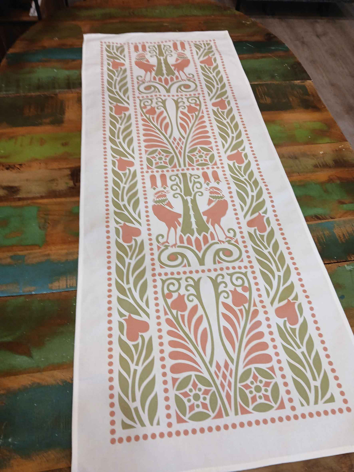 Tischläufer, Raben, Grün-Rosa, 40cm breit, verschiedene Längen, Vögel, Vogelmotiv, Landhausstil, Jugendstil, Baumwollstoff