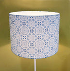 Lampenschirm, "Schneemuster", 15-20-30-40cm Durchmesser, Weiß/Blau, drei Größen, zylinderförmig