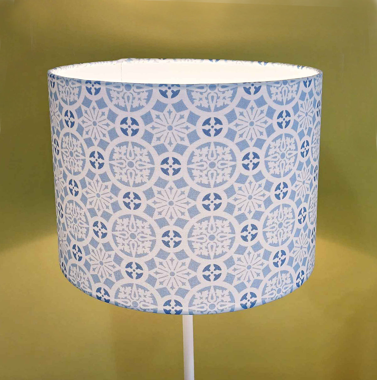 Lampshade, "Snow Pattern", 15-20-30-40cm diameter, White/Blue, three sizes, cylindrical