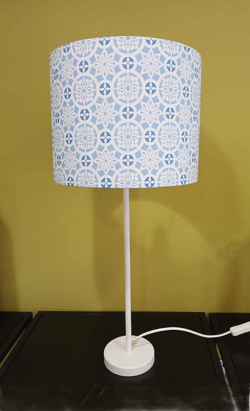 Lampshade, "Snow Pattern", 15-20-30-40cm diameter, White/Blue, three sizes, cylindrical