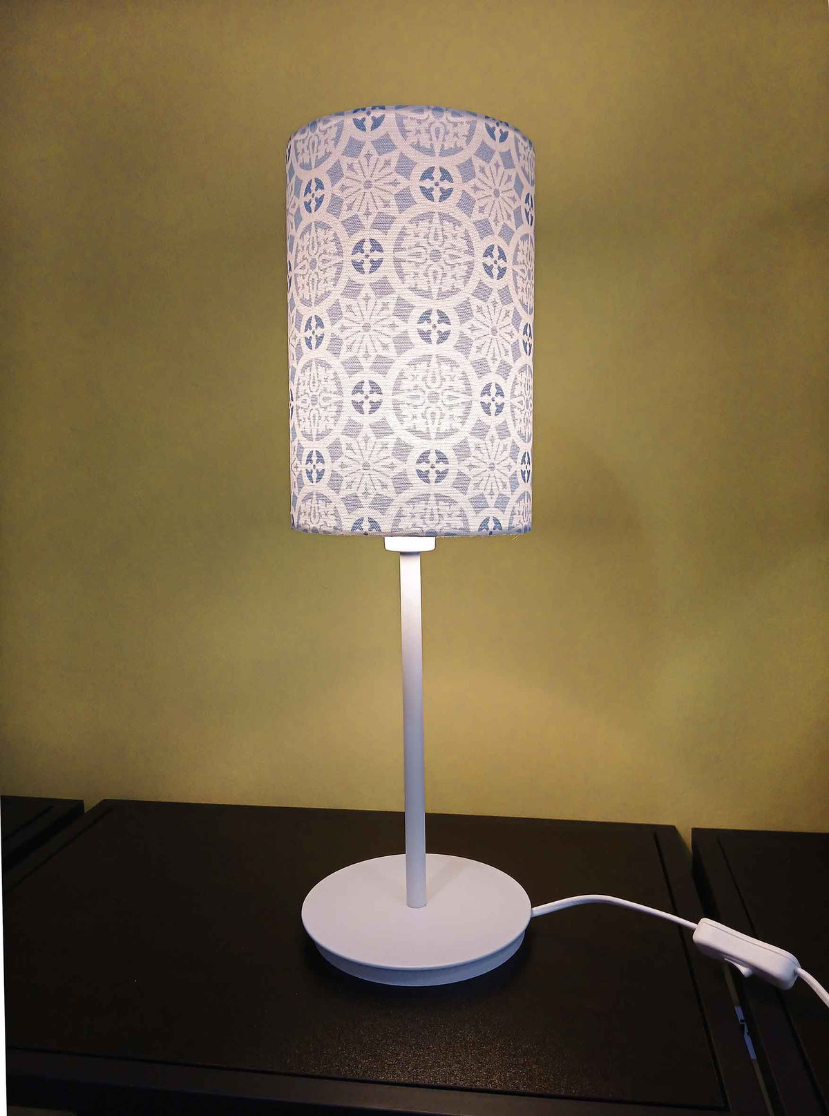Lampenschirm, "Schneemuster", 15-20-30-40cm Durchmesser, Weiß/Blau, drei Größen, zylinderförmig