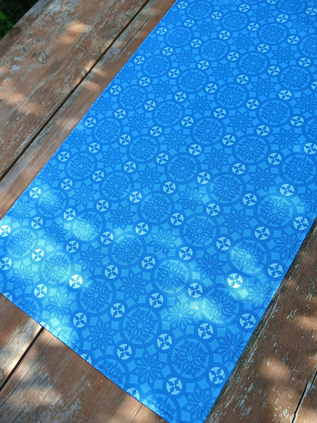 Tischläufer,  blau-jeansblau-hellblau, 40x120cm, "Schnee 4"