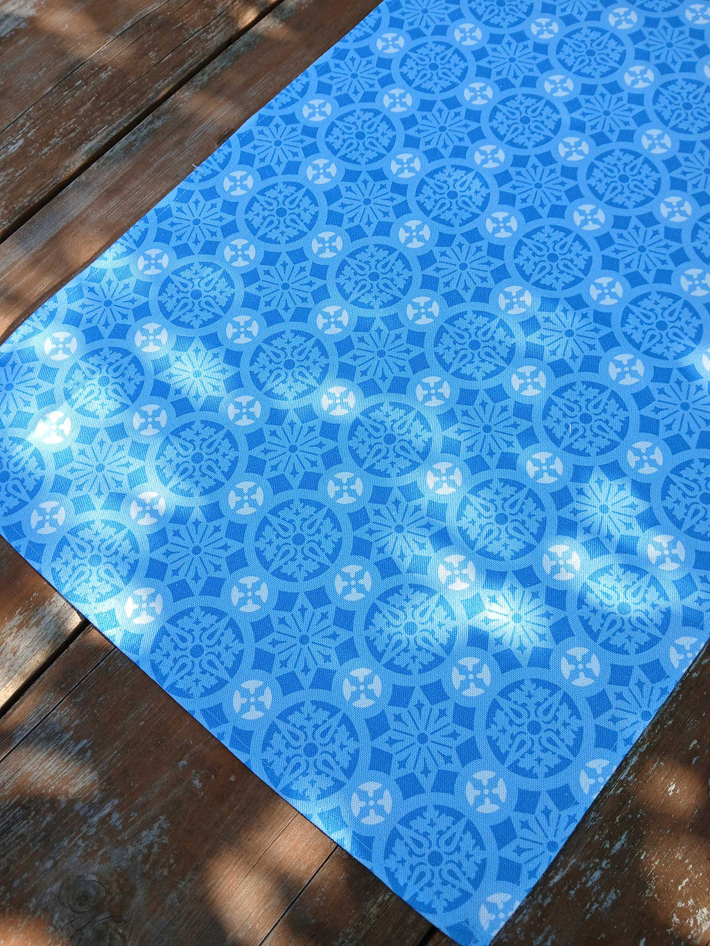Tischläufer,  weiß-jeansblau-blau, 40x120cm, "Schnee 3"