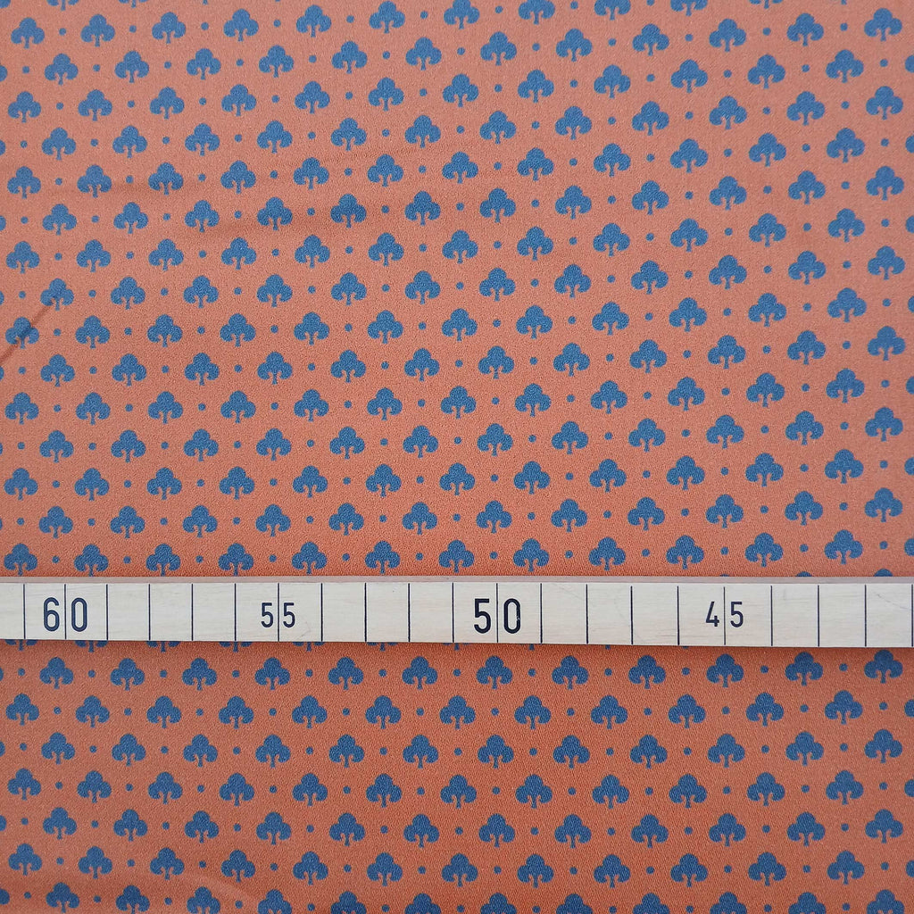 Mako-Satin, Meterware,  Muster "Klee", terrakotta/dunkelblau, 160cm, Baumwoll-Satin, Bluse Hemd Bettwäsche, glänzend, Baumwollsatin, Streumuster, Lilie, ziegelrot, navy