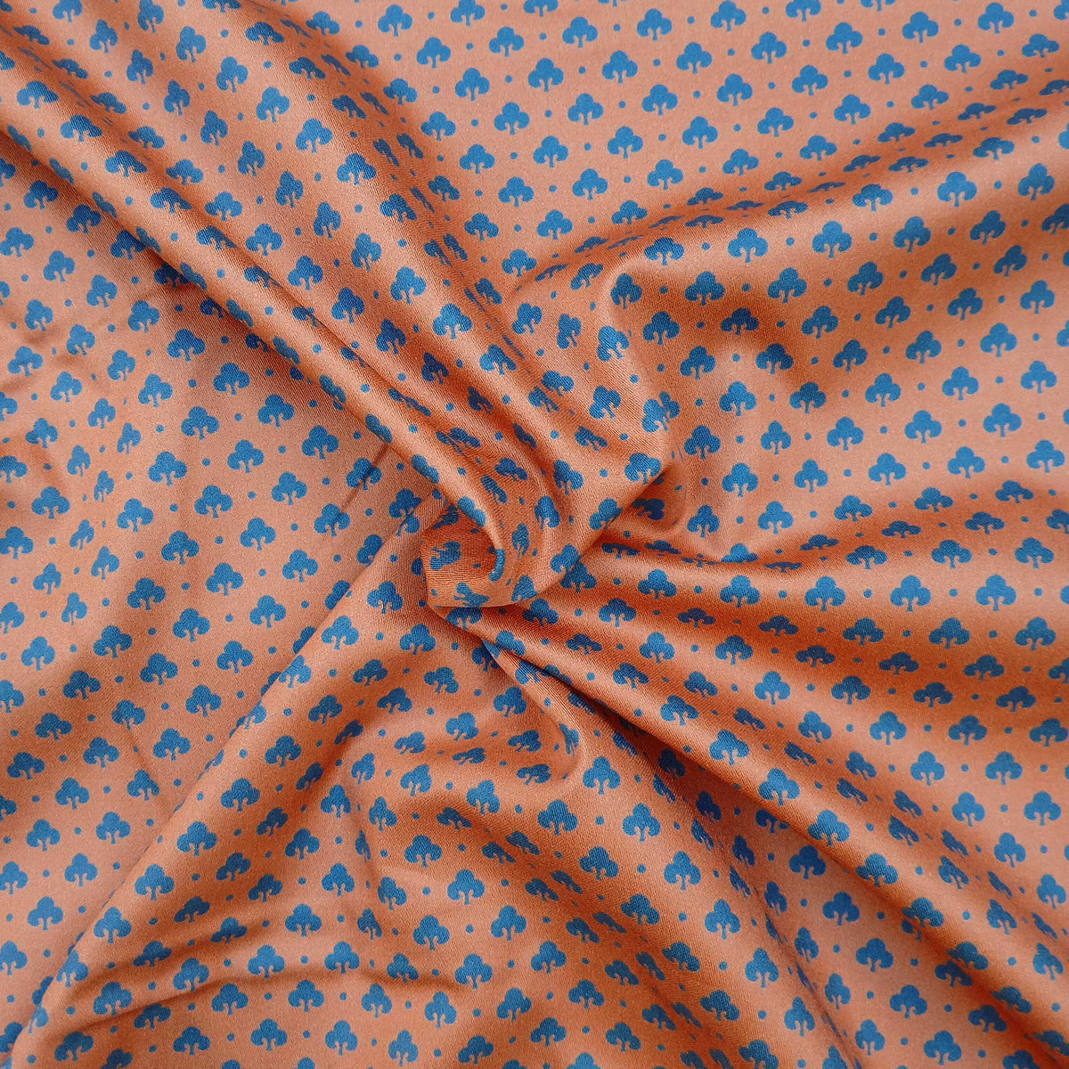 Mako-Satin, Meterware,  Muster "Klee", terrakotta/dunkelblau, 160cm, Baumwoll-Satin, Bluse Hemd Bettwäsche, glänzend, Baumwollsatin, Streumuster, Lilie, ziegelrot, navy