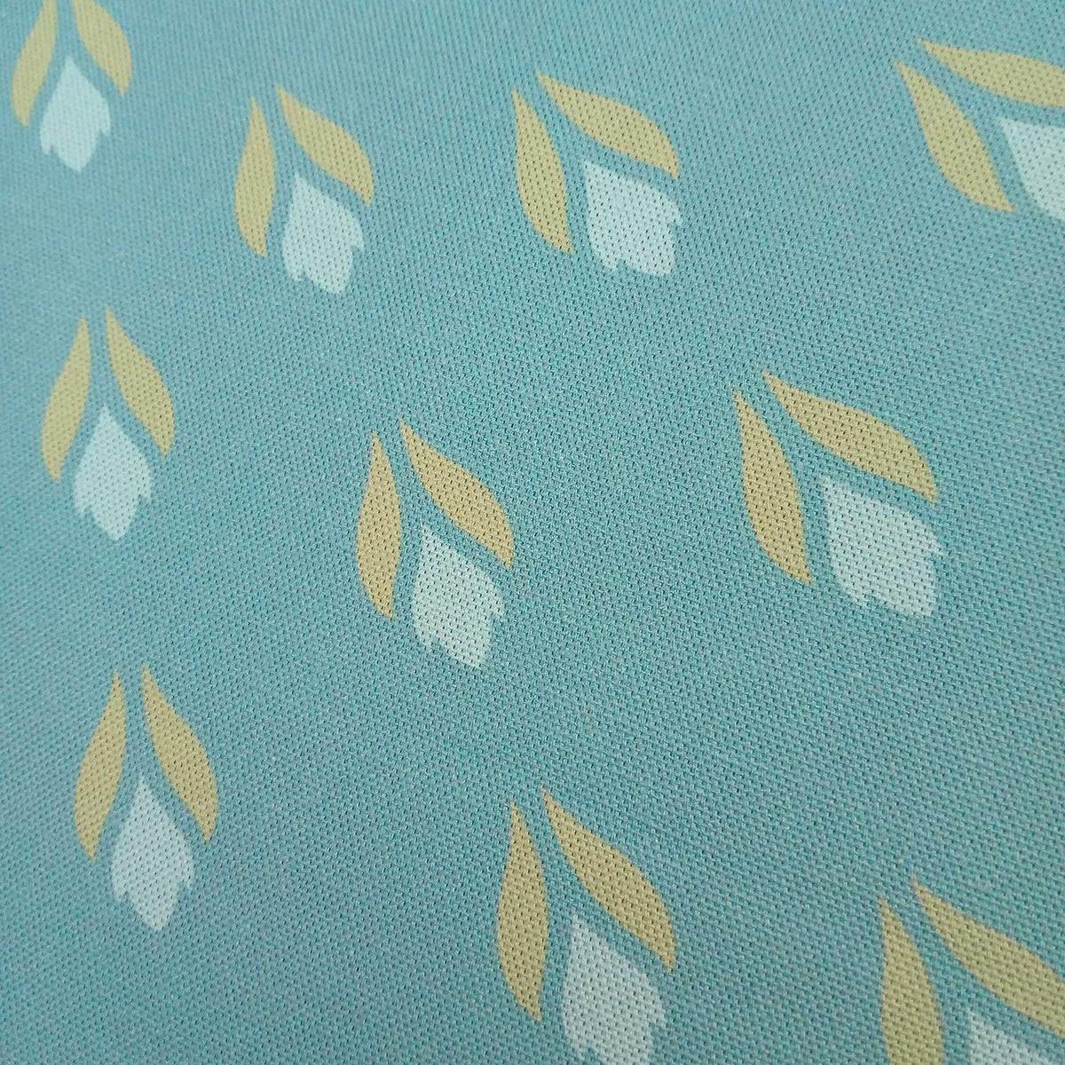 Quadratische Tischdecke,  Mitteldecke, 75x75cm, türkis, blassblau, hellgrün, Baumwollstoff, Krokus Tulpen