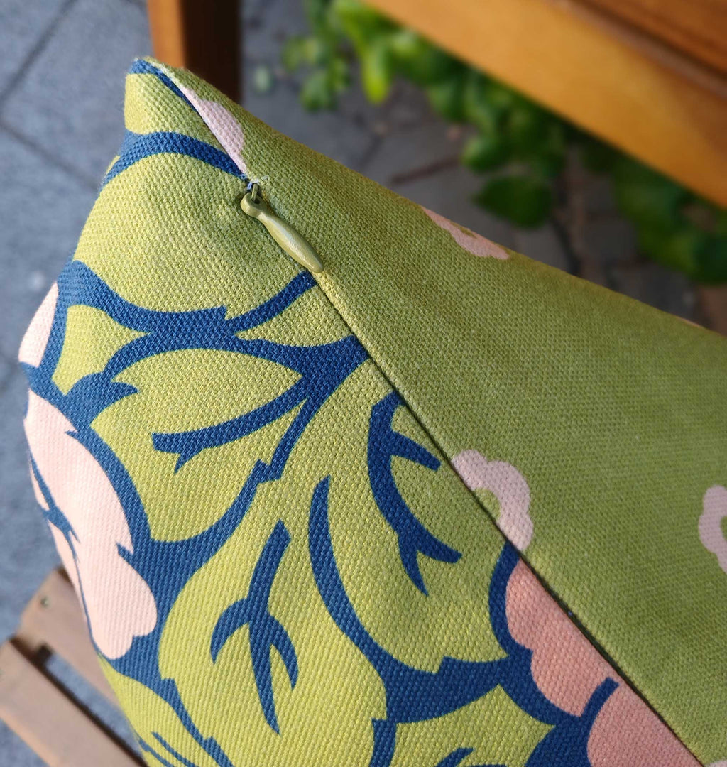 Cushion cover with rose pattern, green-pink, cotton, with zipper, 50x50cm
