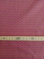 Popeline, Baumwollstoff, Meterware, Zickzack-Muster, Rotviolett/koralle/rot GOTS, bio, Webware, Blusenstoff, Hemdenstoff, Trachten, Patchwork, Dirndl
