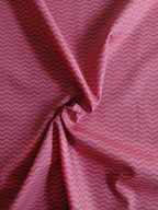 Popeline, Baumwollstoff, Meterware, Zickzack-Muster, Rotviolett/koralle/rot GOTS, bio, Webware, Blusenstoff, Hemdenstoff, Trachten, Patchwork, Dirndl