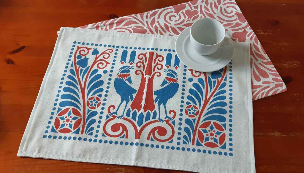 Platzset / Tischset, Blau/Rot, 50x35cm, zum Wenden, Baumwollstoff, Vogelmotiv, Vögel, doppellagig, Jugendstil, Landhausstil