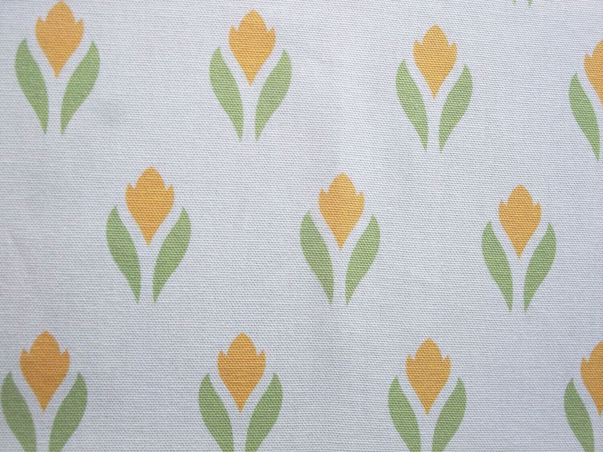 Meterware Halbpanama, Krokusmotiv, weiß-gelb-hellgrün, Baumwollstoff , Ostern, Frühling, Tischdecken, Kissen, Tulpen, Jugendstil,