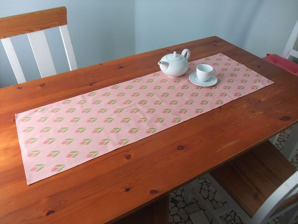 Tischläufer, 40 x 120cm, Krokusmotiv, rosa-hellgrün, Ostern
