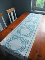Table runner, thistle hedge, white-water blue, 45 cm wide, two lengths