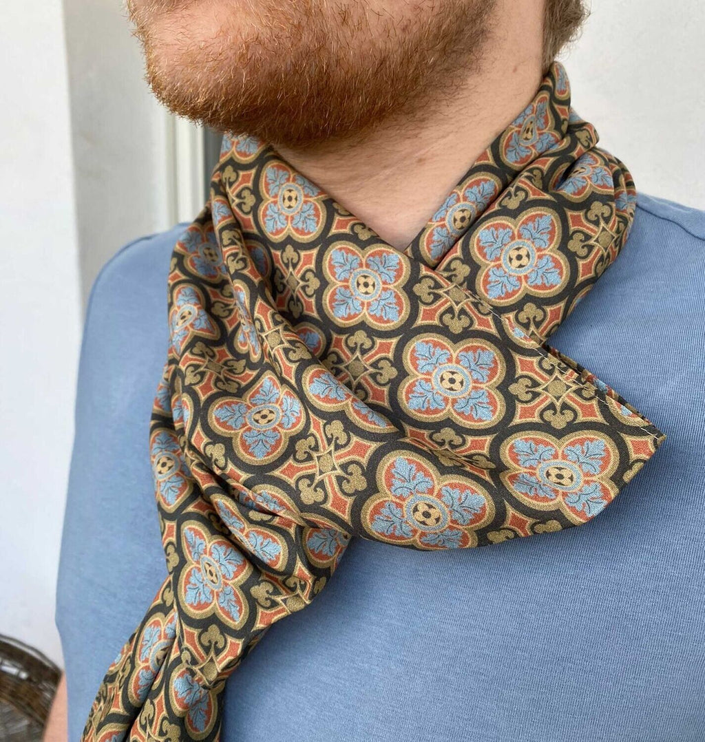 Scarf, batiste viscose, 30 × 190 cm, “Manor House” pattern, anthracite-olive-gray, double-layered and sewn