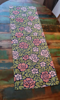 Tischläufer, 40cm breit, Baumwollstoff, Rosen, grün-rosa, zweifarbige Blüten, zwei Längen