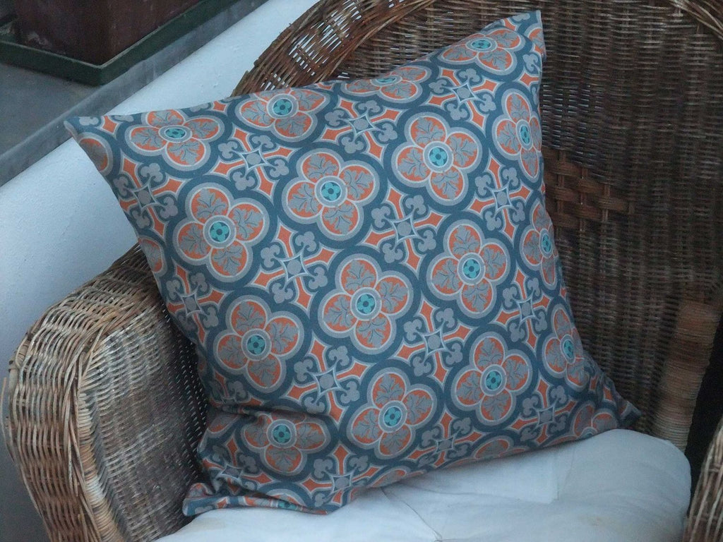 Cushion cover, 50x50cm, with zipper, cotton fabric, Herrenhaus motif, colorway "Dark Blue Rock"