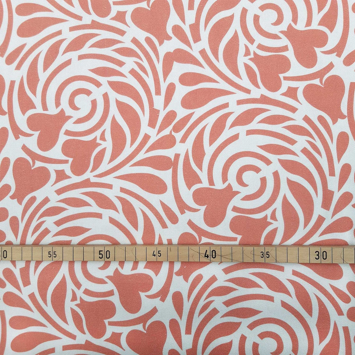 Halbpanama, Meterware, Baumwollstoff, Muster Rabenwiese, hellrot/lachsfarbig, Spiralen, Herz Jugendstil, Trachten, Kissen, Taschenprojekte, Tischdecken