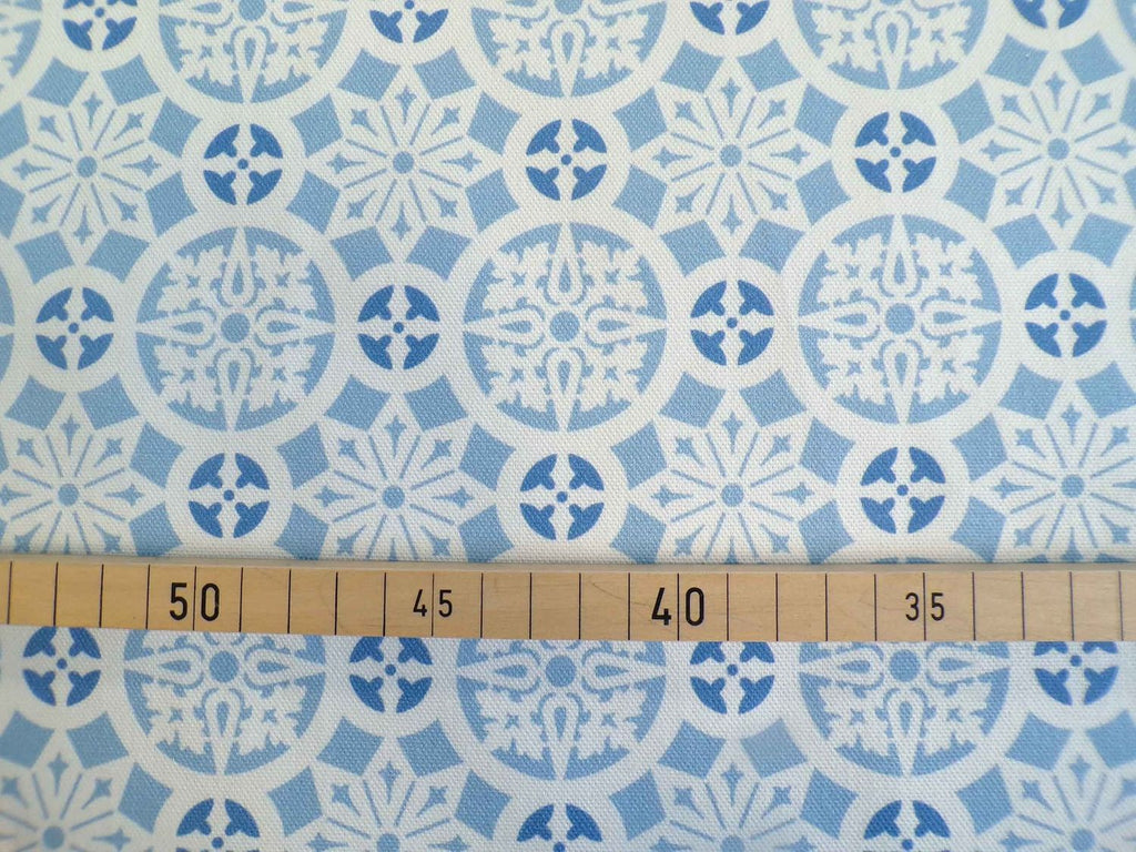 Halbpanama, Baumwolle, Meterware, "Schnee 2", weiß/Hellblau/blau, geometrisch, Kreise, Sterne, für Taschenprojekte, Kissen, Hosen, Tischdecken