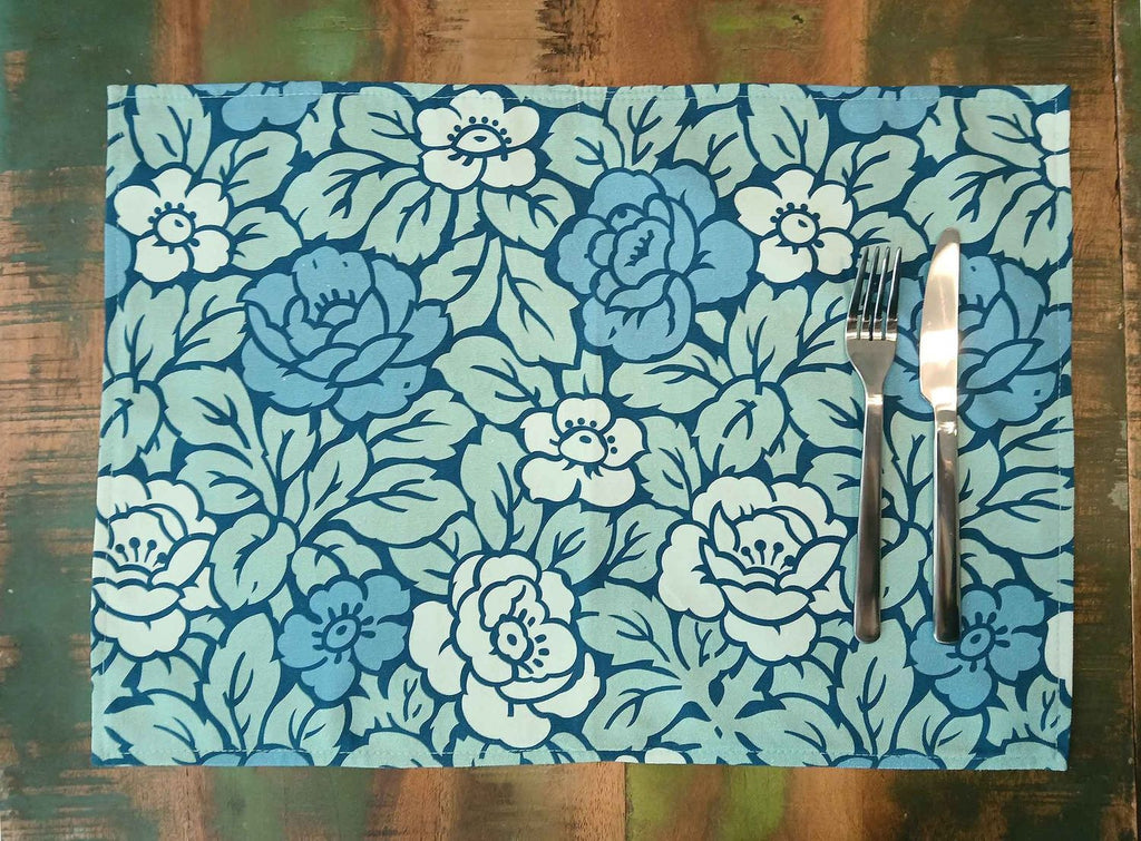 Placemat, rose pattern, 50 × 35 cm, reversible, cotton fabric. Blue/turquoise
