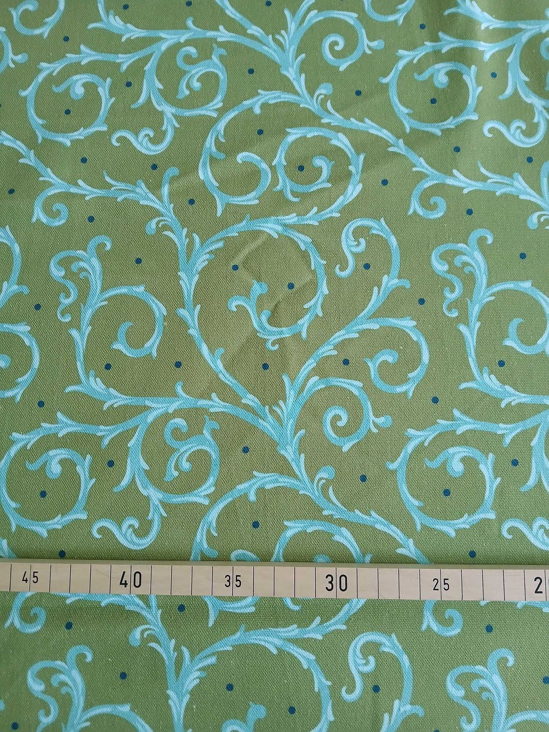 Halbpanama, Meterware, Motiv "Dornenhecke", Grün mit türkisfarbigen Ranken und dunkelblauen Pünktchen, Baumwollstoff, aqua, navy, grün, Kissen, Taschen, Tischdecken, Trachten