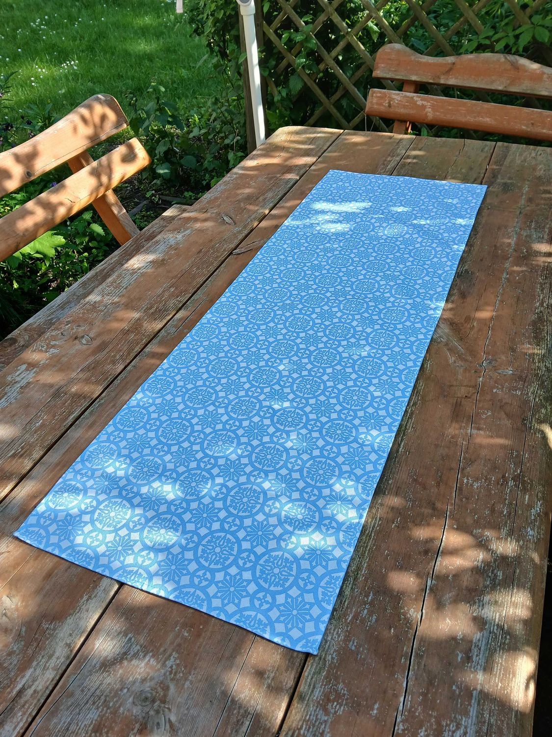 Tischläufer,  jeansblau-weiß, 40x120cm, "Schnee 1"