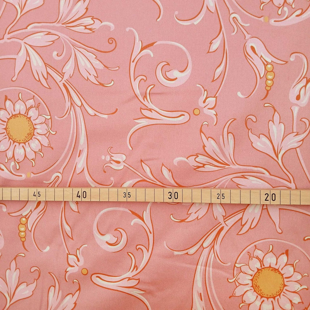 Altrosa Mako-Satin, Meterware, Baumwolle,  Muster "Feldblume" in der Farbstellung "Mädchentraum", Altrosa-Rosa-Ockergelb, Ranken, Sonnenblume, gelb rosa, Kleider, Bettwäsche