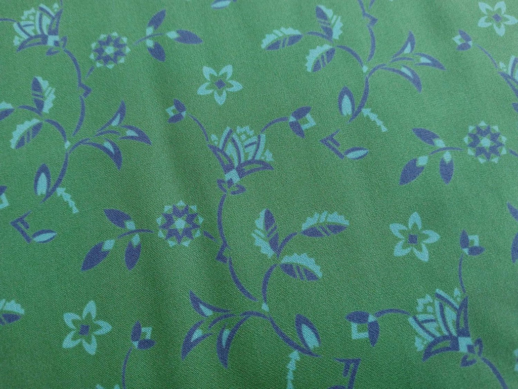Poplin, cotton fabric, sold by the metre, thistles, green/dark blue/light turquoise, GOTS-certified organic, woven fabric, blouse fabric, shirt fabric, traditional clothing, patchwork, dirndl dresses