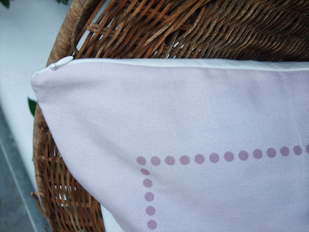 Cushion cover, wreath, white-purple, 50x50cm