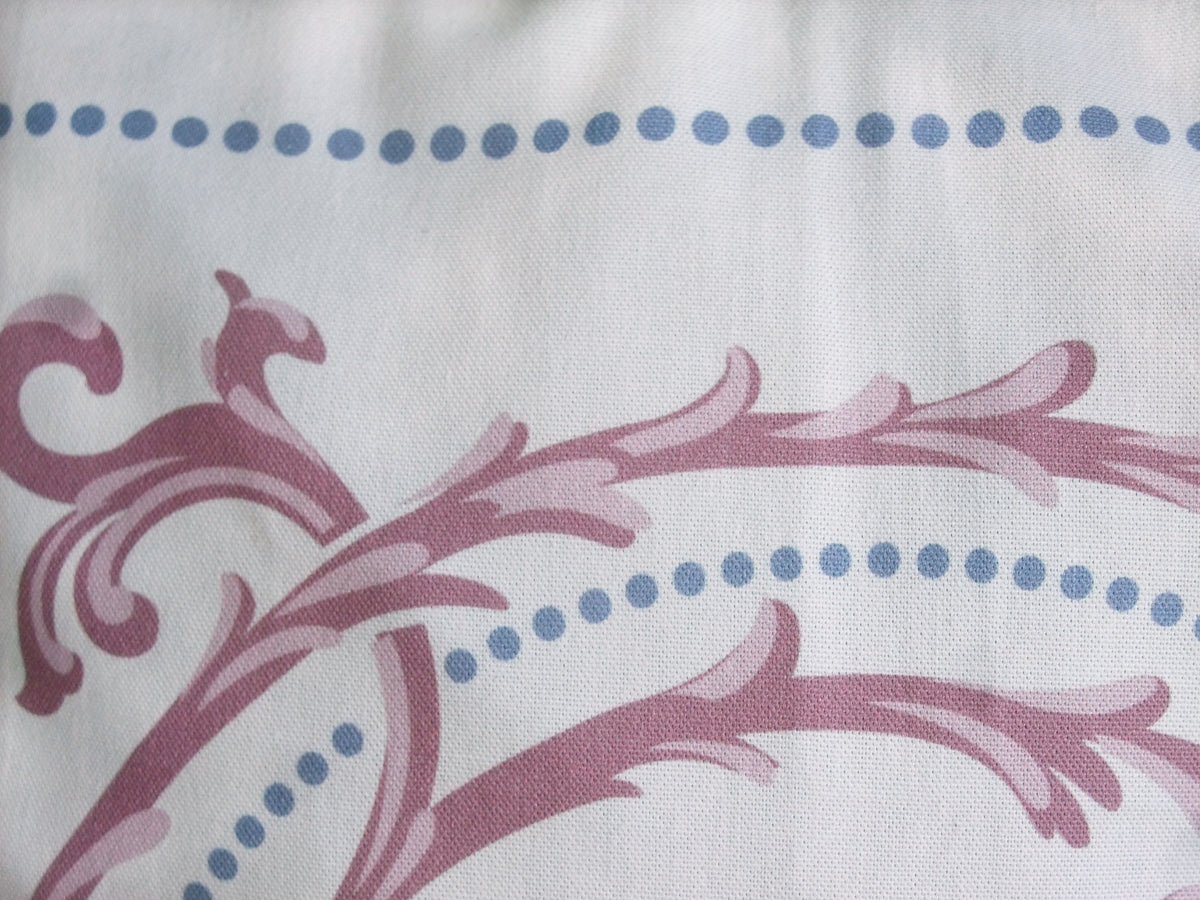 Cushion cover, wreath, white-purple, 50x50cm