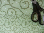 Popeline, Meterware, Baumwollstoff, GOTS, bio, Motiv Dornenhecke, hellgrün-grün, Webware, Futterstoff, Blusenstoff, Hemdenstoff, Patchwork, Trachten, Dirndl