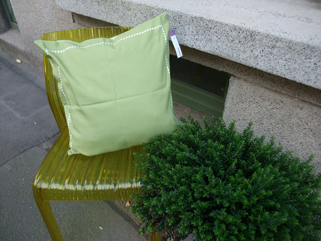 Cushion cover, wreath, light green-green, 50x50cm