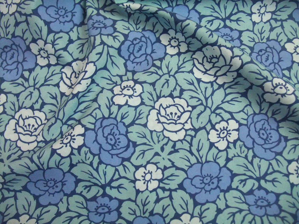 Popeline, Meterware, Baumwollstoff, Rosenmuster, blau türkis, bio, GOTS, Blusenstoff, Hemdenstoff, Futterstoff, Webware, Trachten, Dirndl, Patchworkstoff , Grundton Navy
