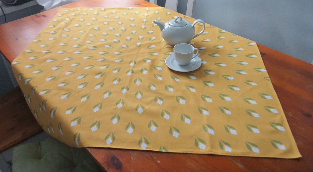 Square tablecloth, yellow/white, crocus design, Easter, spring, 110 x 110 cm or 155 x 155 cm