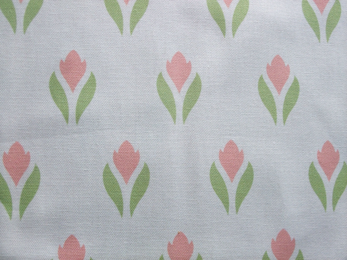 Tischläufer, 40 x 120cm, Krokusmotiv, weiß-rosa, Ostern