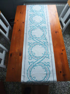 Table runner, thistle hedge, white-water blue, 45 cm wide, two lengths