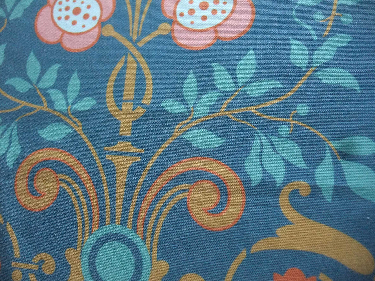 Tischläufer, zwei Längen, Motiv "Bauerngarten", Farbstellung "Sommernacht" (Dunkelblau)