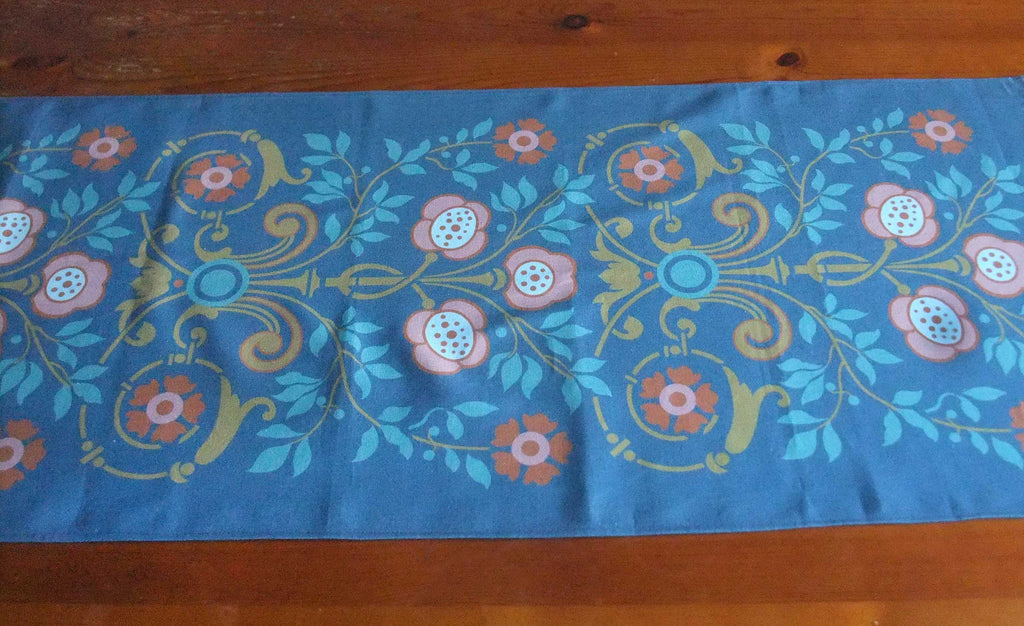 Table runner, two lengths, "Bauerngarten" design, "Sommernacht" colorway (dark blue)