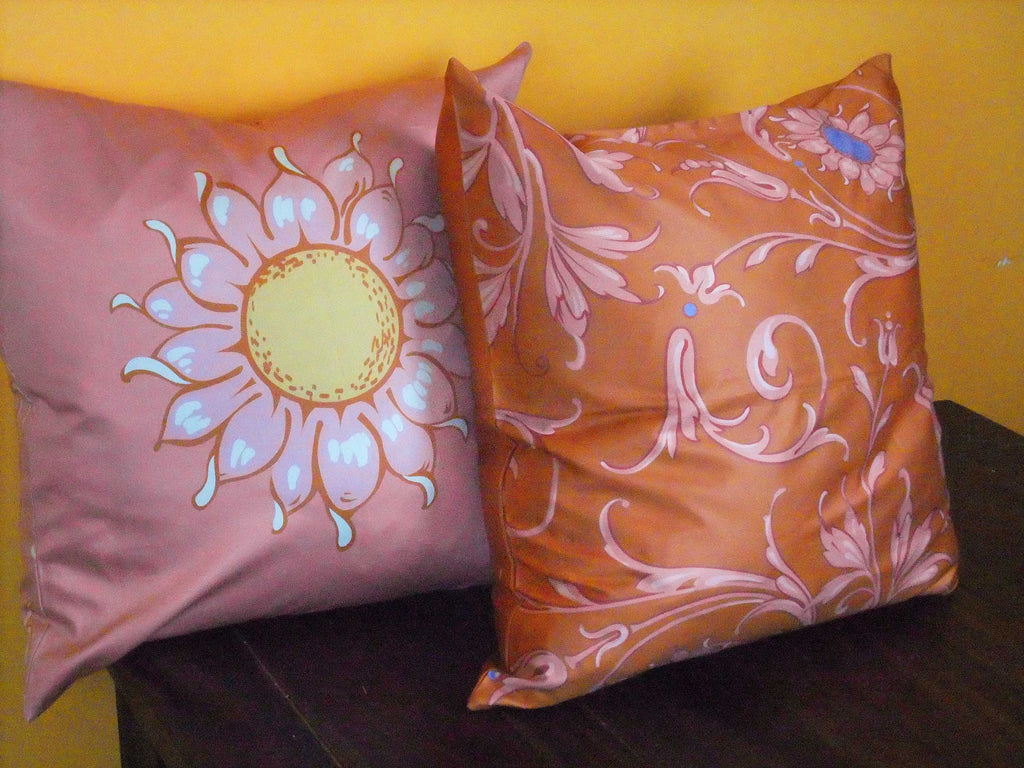 Mako-Satin, Meterware, Baumwolle,  Muster "Feldblume" in der Farbstellung "Abendsonne", Terrakotta-Altrosa-Taubenblau, floral, Blumen, Ranken, Sonnenblume, glänzender Baumwollsatin, Bettwäsche, Kleide