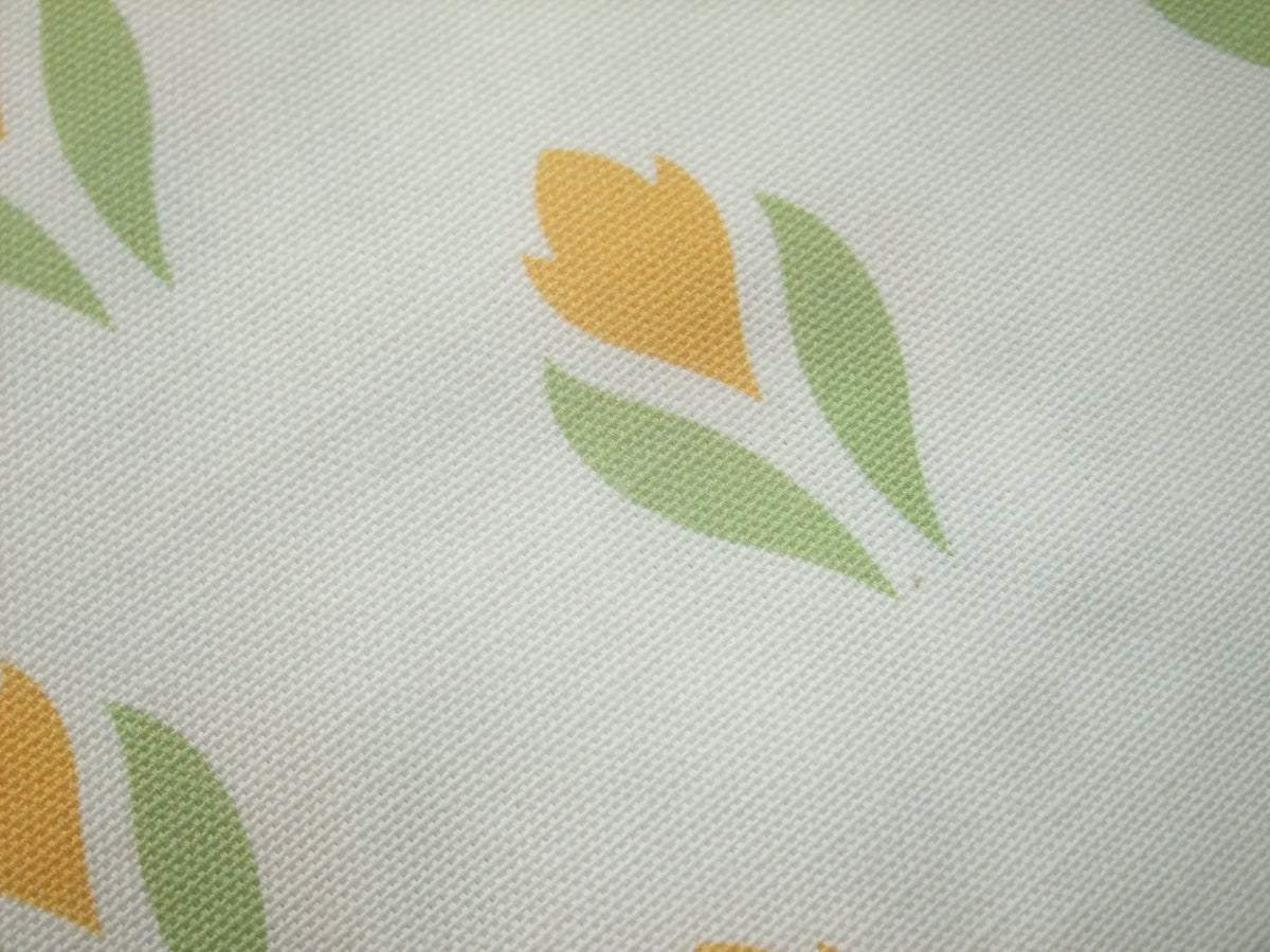 Meterware Halbpanama, Krokusmotiv, weiß-gelb-hellgrün, Baumwollstoff , Ostern, Frühling, Tischdecken, Kissen, Tulpen, Jugendstil,