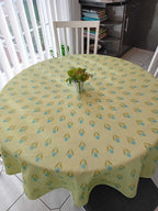 Runde Tischdecke, hellgrün-türkis, Krokusmotiv, Ostern, Frühlingsmuster, Baumwolle